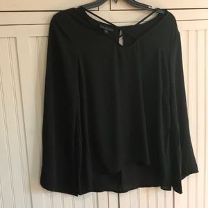 Light weight simply Beautiful Black top